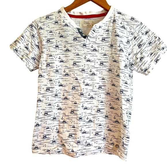 Free Planet Tee - Picture 1 of 3